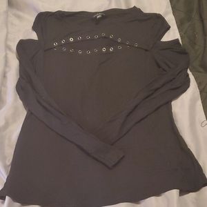 Rock & Republic Cold Shoulder top